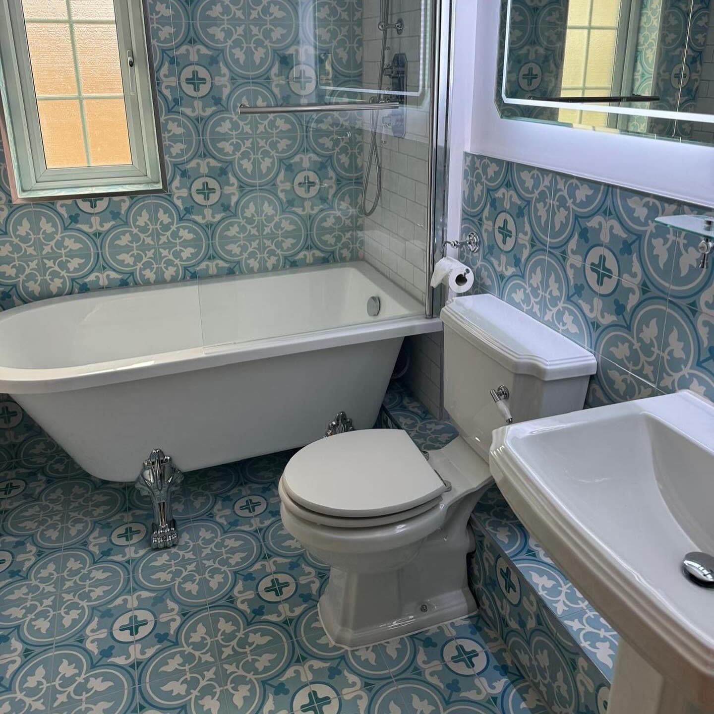 Bathroom blue tiles toilet